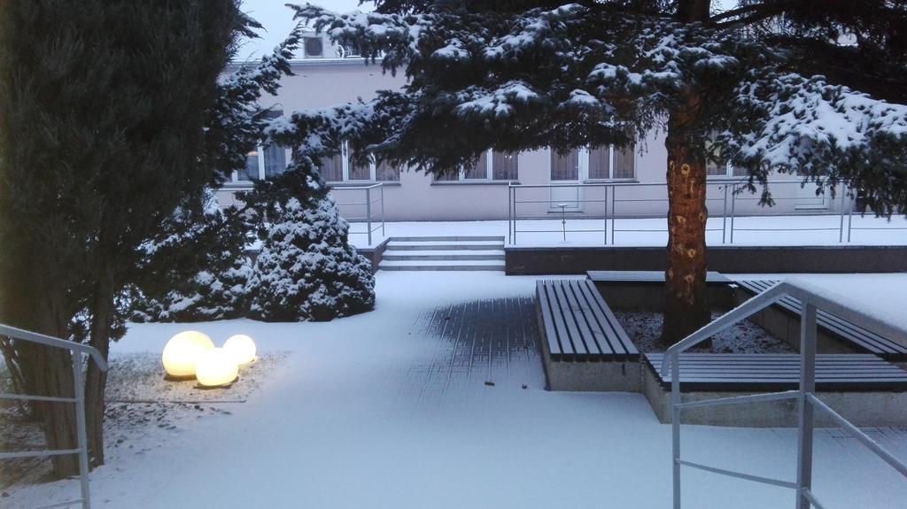 Sulechów Hotel Odr מראה חיצוני תמונה